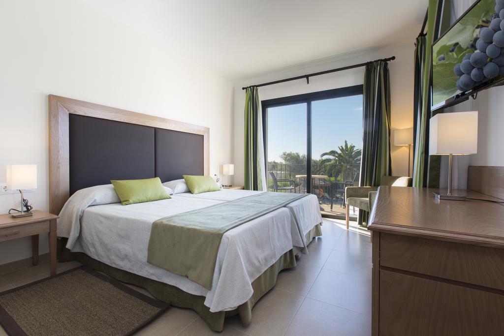Sa Bassa Plana Guest House Cala Pi  Room photo